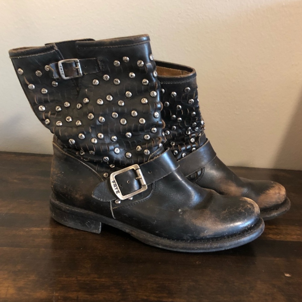 Frye Jenna Cut Stud Short Boot